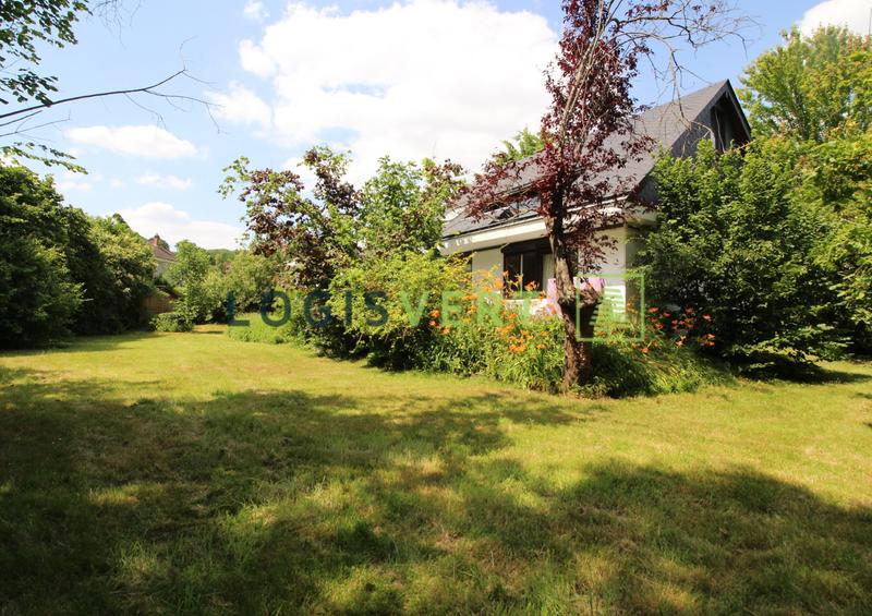 Maison - 205 m² - 10 pièces