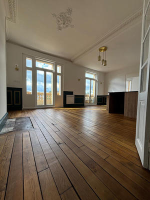 Appartement - 77 m² - 5 pièces