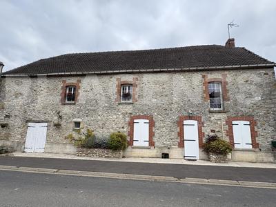 Maison en pierre - 235 m² - 9 pièces