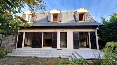 Maison - 86 m² - 5 pièces