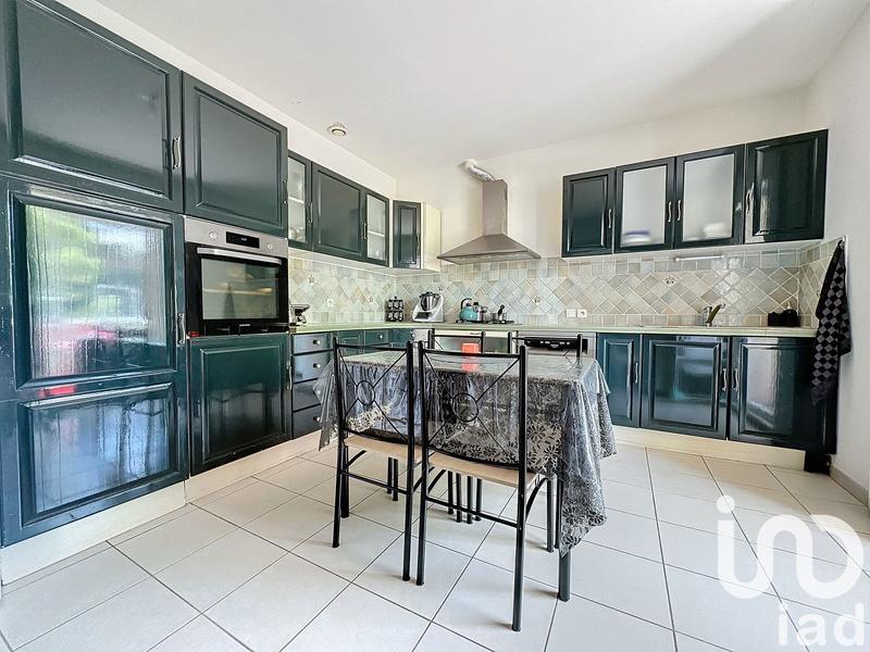 Maison - 166 m² - 7 pièces