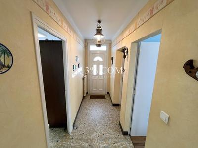 Maison - 97 m² - 5 pièces