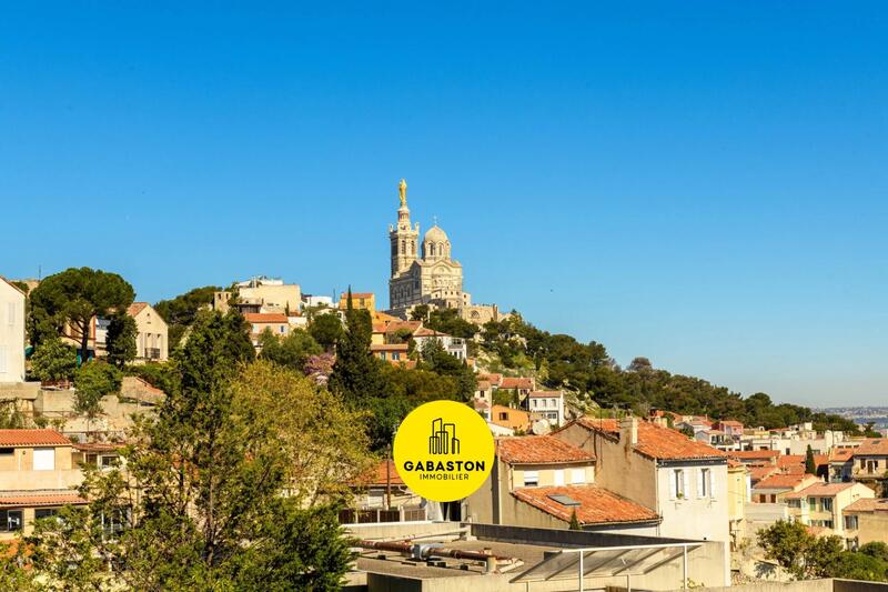 Appartement - 83 m² - 3 pièces