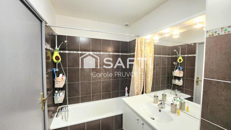 Maison - 82 m² - 5 pièces