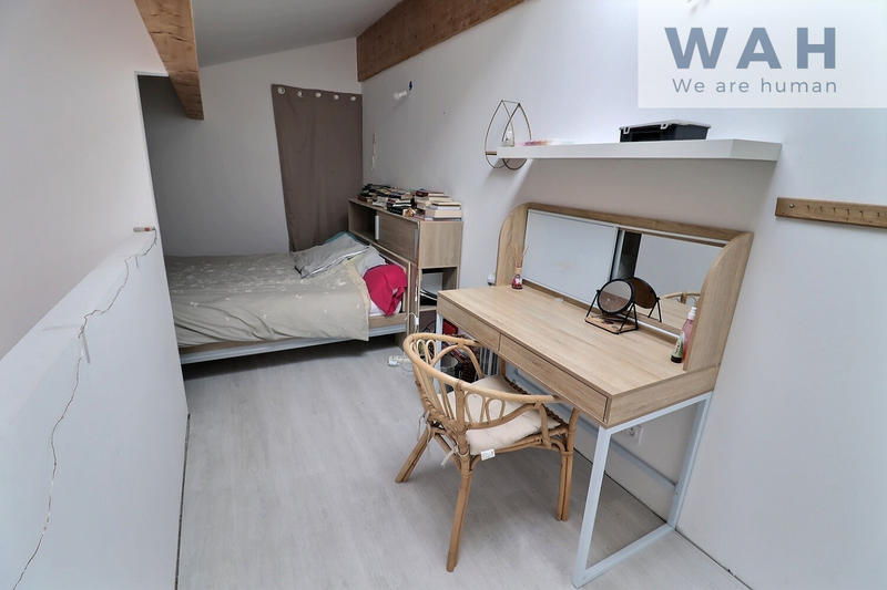 Villa - 291 m² - 9 pièces