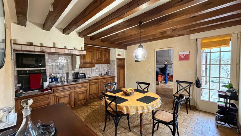 Maison - 165 m² - 7 pièces