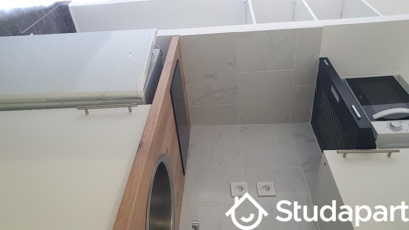 Appartement - 15 m² - 1 pièce