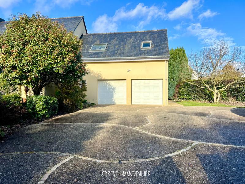 Maison - 150 m² - 7 pièces