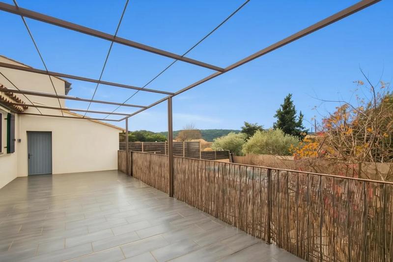 Maison - 94 m² - 4 pièces