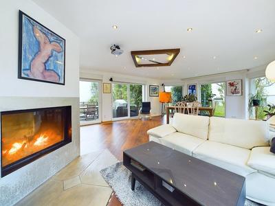 Maison d'architecte - 179 m² - 8 pièces