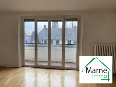 Appartement - 73 m² - 2 pièces