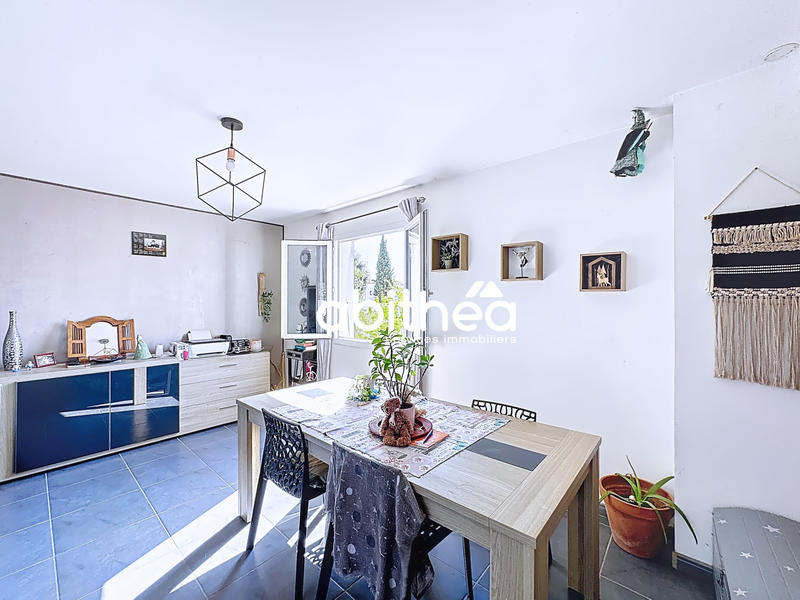 Maison - 103 m² - 4 pièces