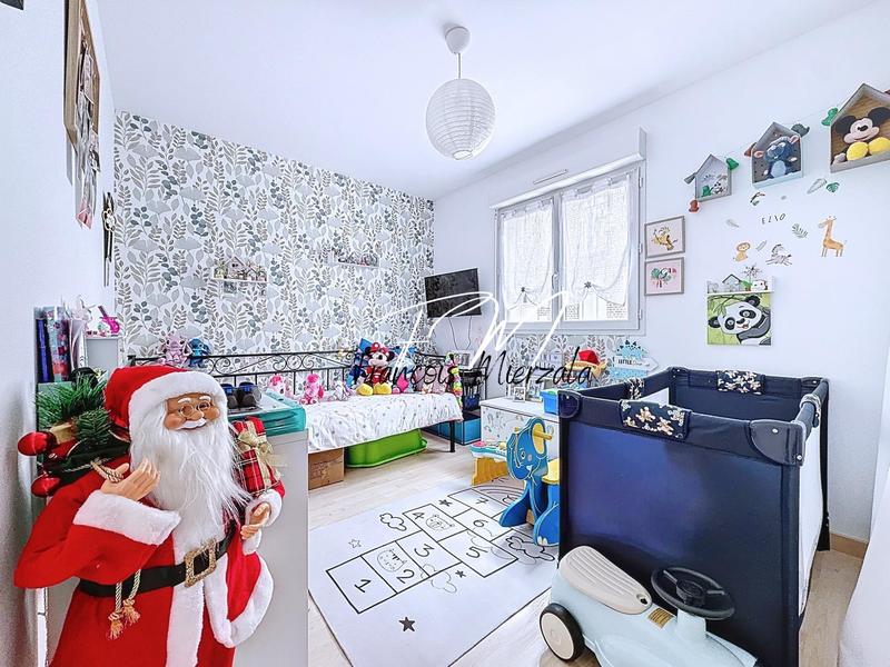 Maison - 87 m² - 5 pièces