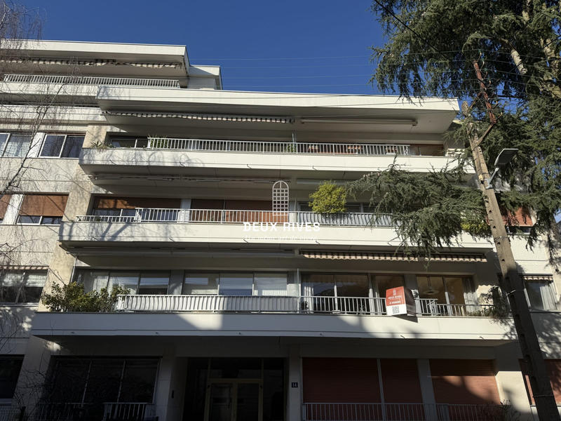 Appartement - 133 m² - 5 pièces