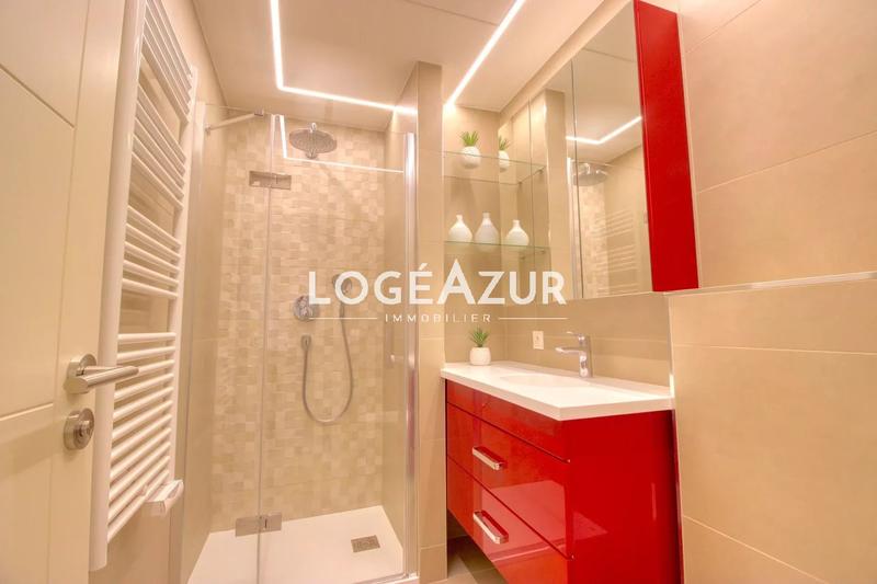 Appartement - 117 m² - 4 pièces