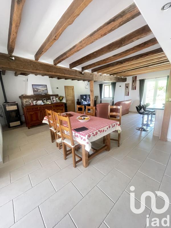 Maison - 208 m² - 7 pièces