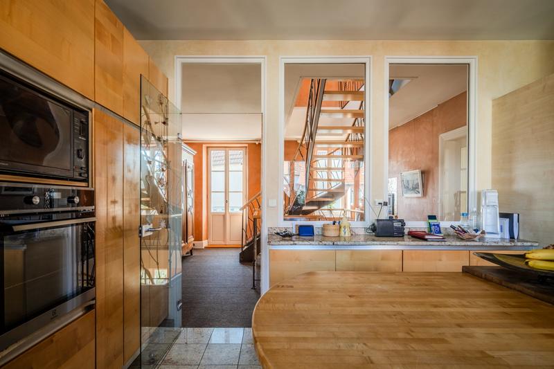 Maison - 500 m² - 9 pièces