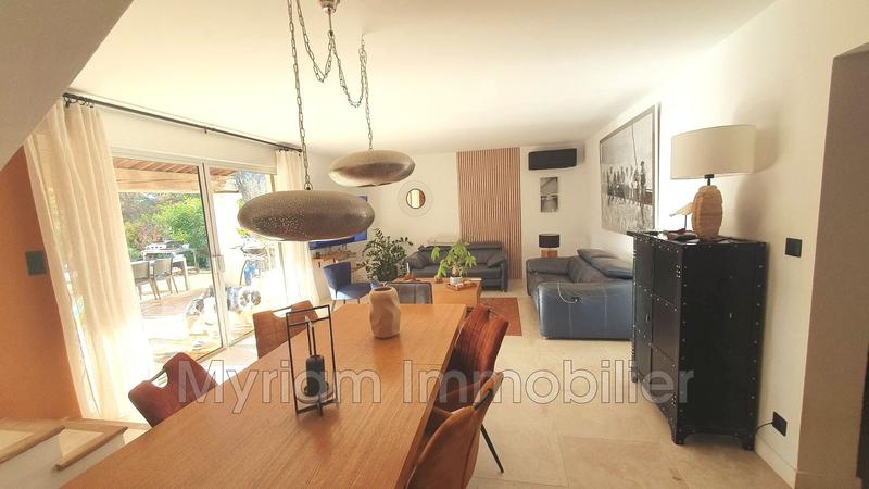 Maison - 152 m² - 5 pièces