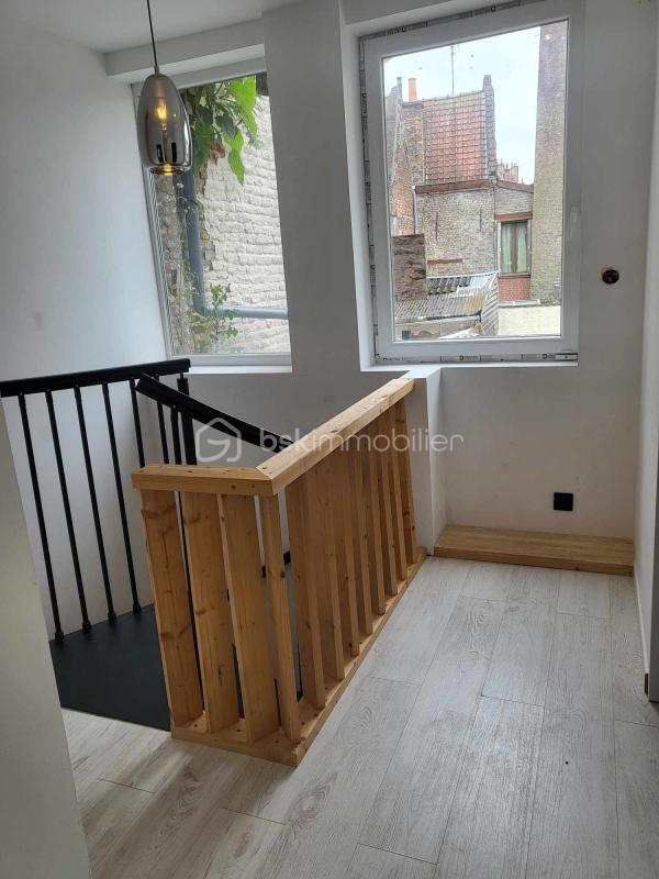 Immeuble - 166 m² - 6 pièces