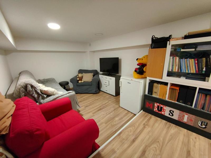 Local commercial - 113 m² - 5 pièces