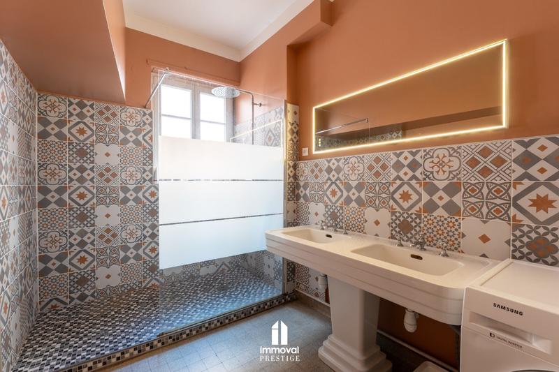 Appartement - 145 m² - 4 pièces