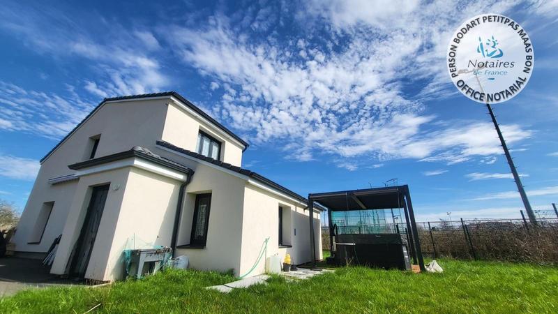 Maison - 114 m² - 5 pièces