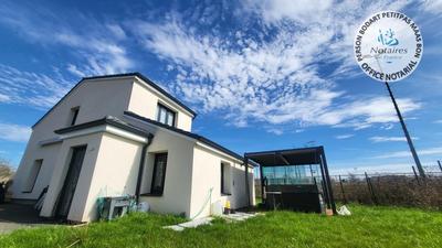 Maison - 114 m² - 5 pièces