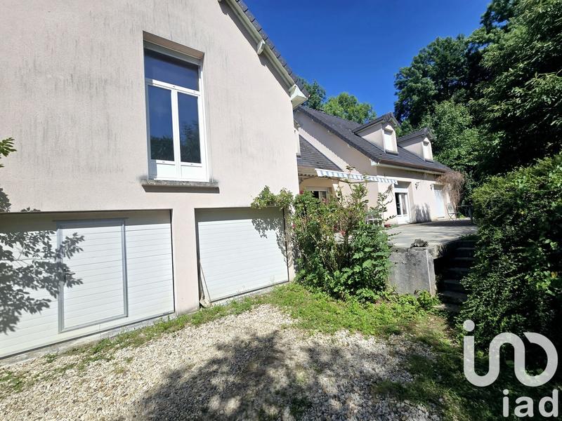 Maison - 195 m² - 8 pièces