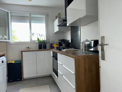 Appartement - 87 m² - 5 pièces