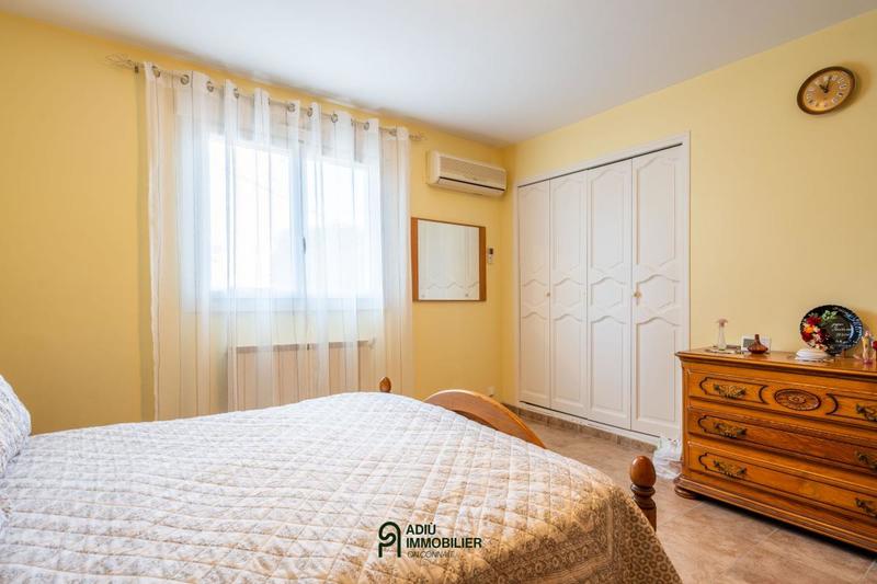 Maison - 195 m² - 6 pièces