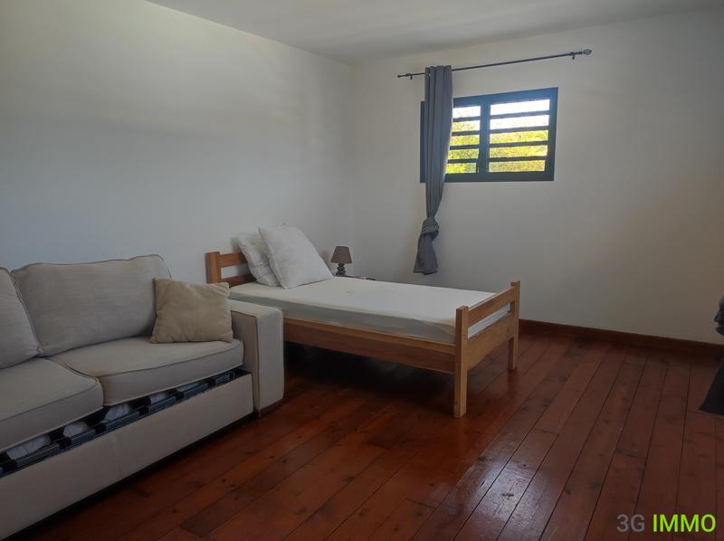 Triplex - 93 m² - 3 pièces