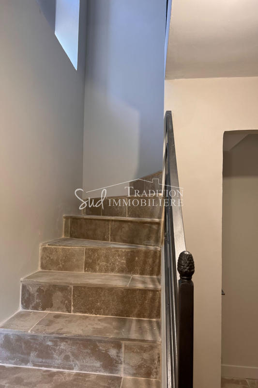 Maison - 190 m² - 9 pièces