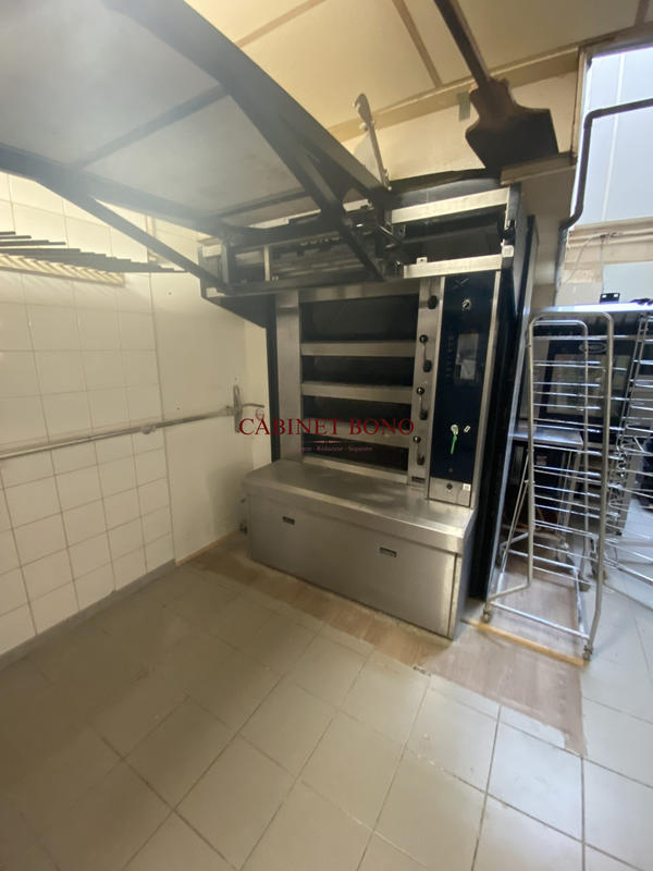 Fonds de commerce - 150 m²