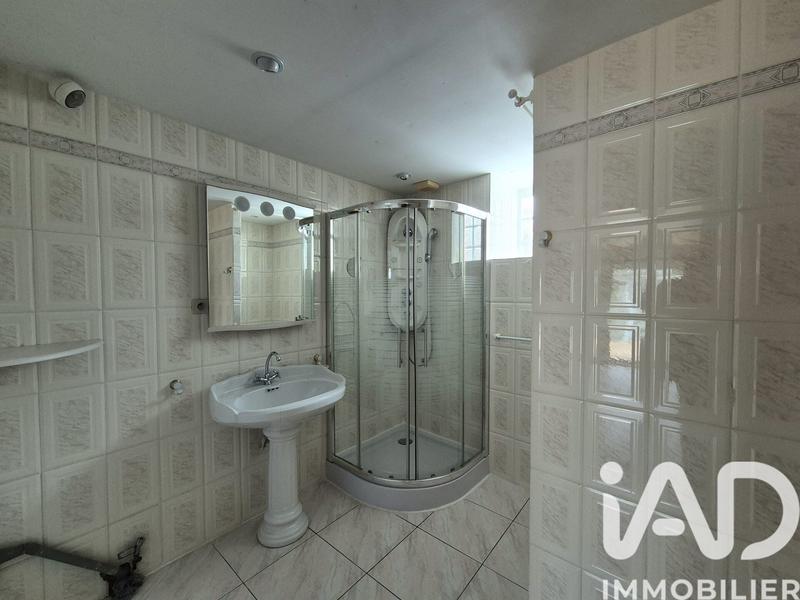 Maison - 178 m² - 7 pièces