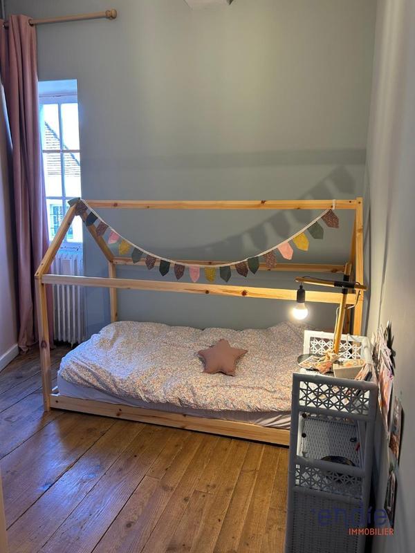 Maison - 430 m² - 14 pièces