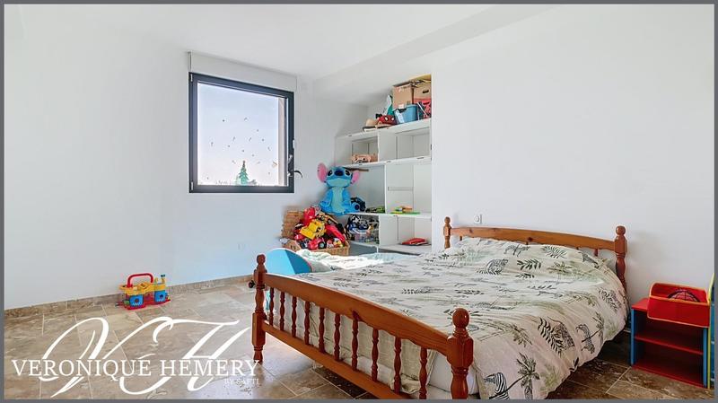 Maison - 198 m² - 5 pièces