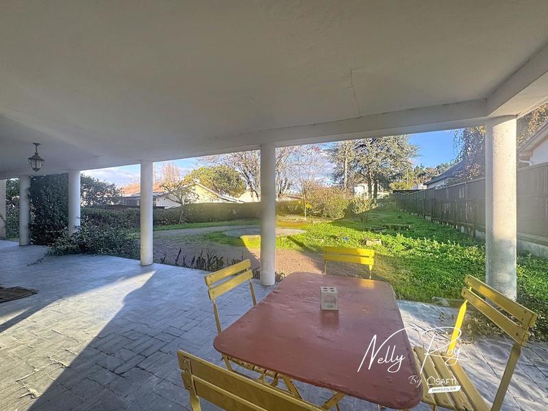 Maison - 137 m² - 7 pièces