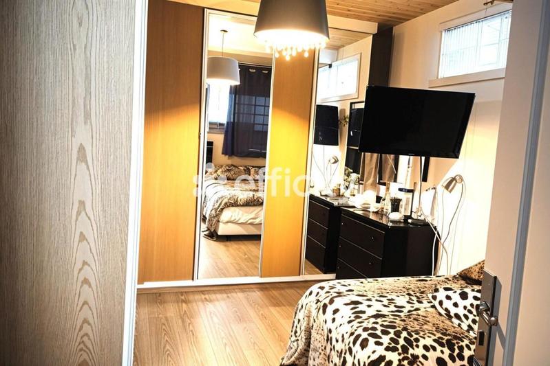 Maison - 103 m² - 5 pièces