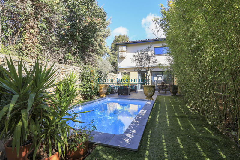 Maison contemporaine - 190 m² - 5 pièces