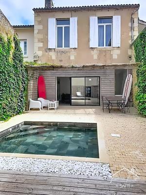 Maison - 178 m² - 7 pièces