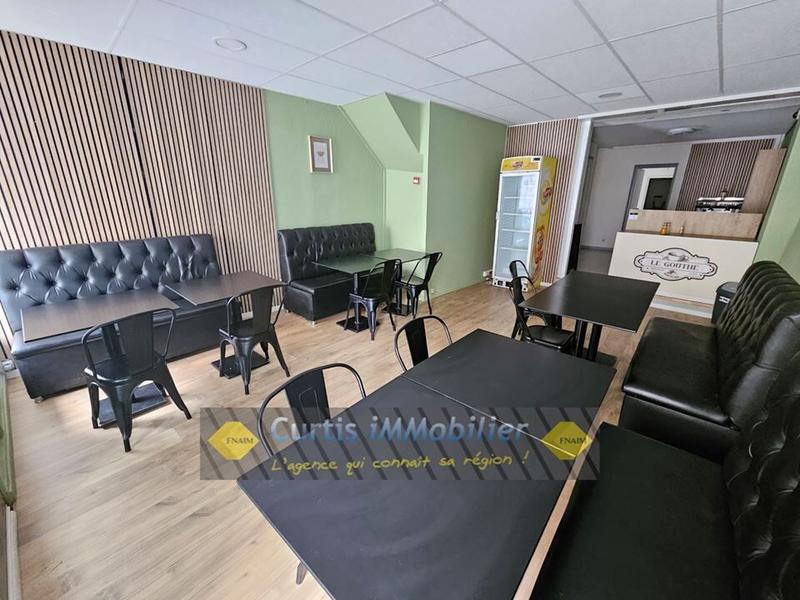 Local commercial - 70 m² - 3 pièces