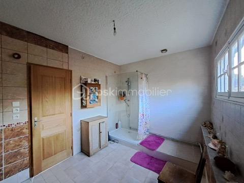 Propriété - 320 m² - 10 pièces