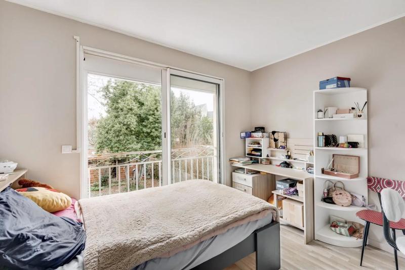 Maison - 178 m² - 8 pièces