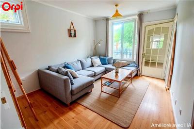 Maison - 74 m² - 5 pièces