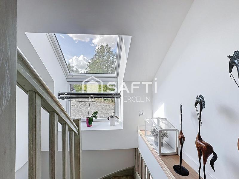 Maison - 180 m² - 5 pièces