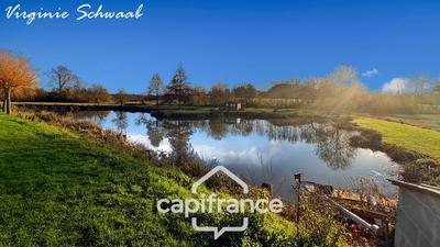 Maison - 219 m² - 8 pièces