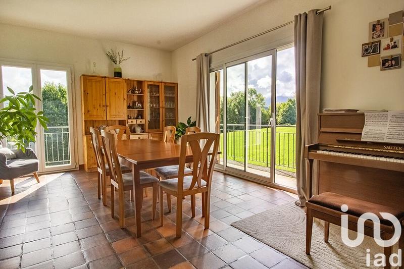 Appartement - 197 m² - 5 pièces