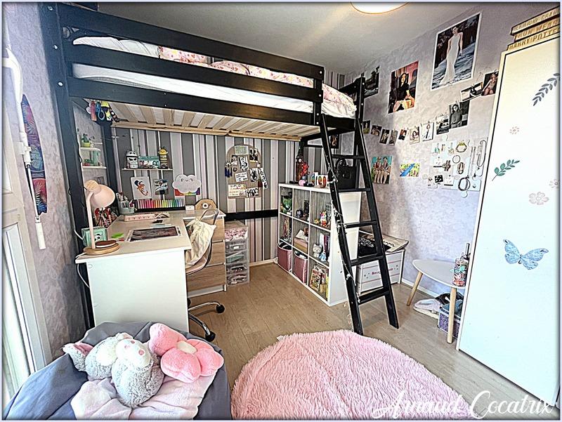 Appartement - 85 m² - 4 pièces