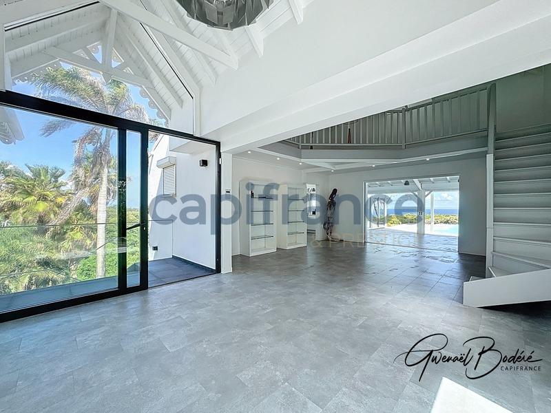 Villa - 226 m² - 6 pièces