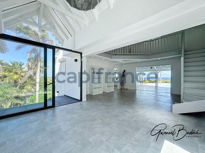 Villa - 226 m² - 6 pièces